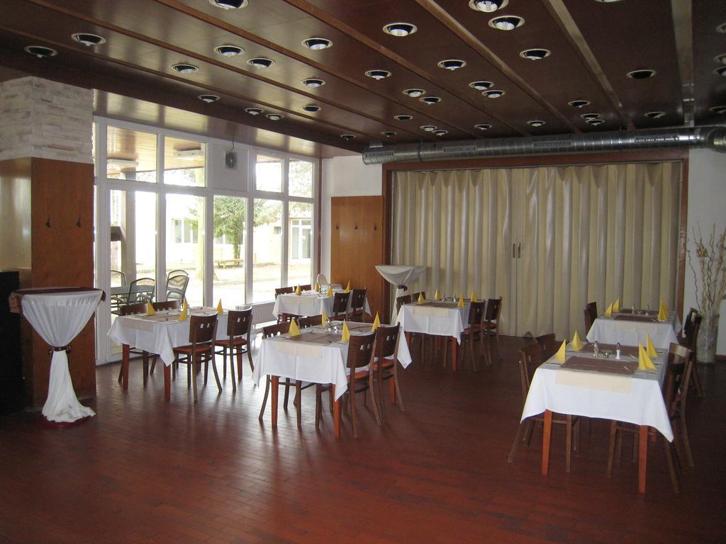 Hotel Fontana Brno Eksteriør bilde